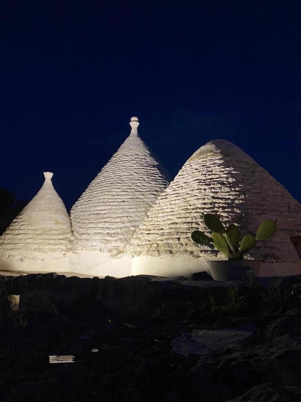 Villa De Luxe Avec Piscine - Trullo Ulivi Al Sole Francavilla Fontana Esterno foto